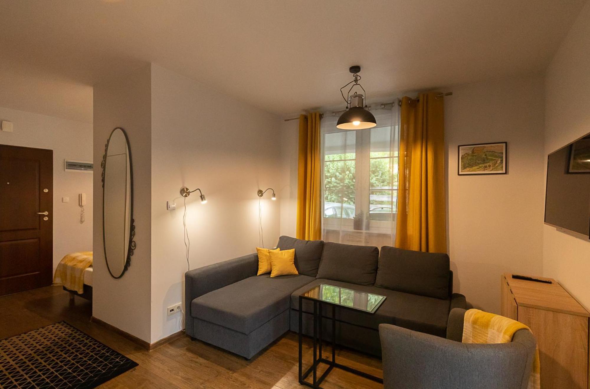 Rentplanet - Apartamenty Pstrowskiego Szklarska Poreba Exterior photo